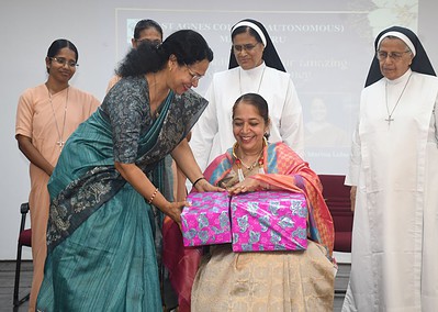 An elegant felicitation ceremony organised by Management and Students for the retired staffs